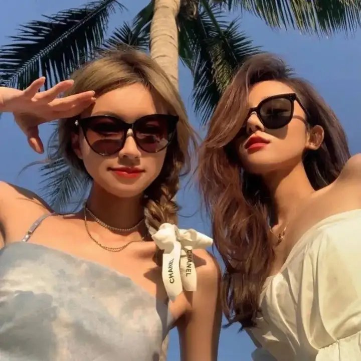 在微尘中漫舞